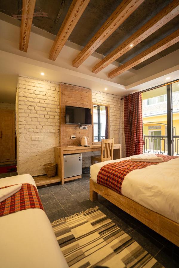 Hotel Mera Peak Private Limited Похара Екстериор снимка
