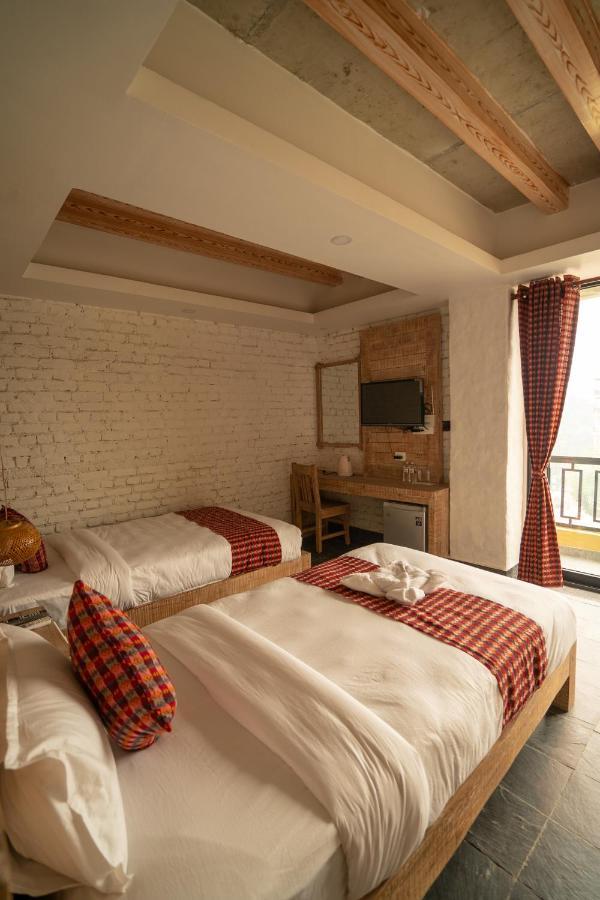 Hotel Mera Peak Private Limited Похара Екстериор снимка